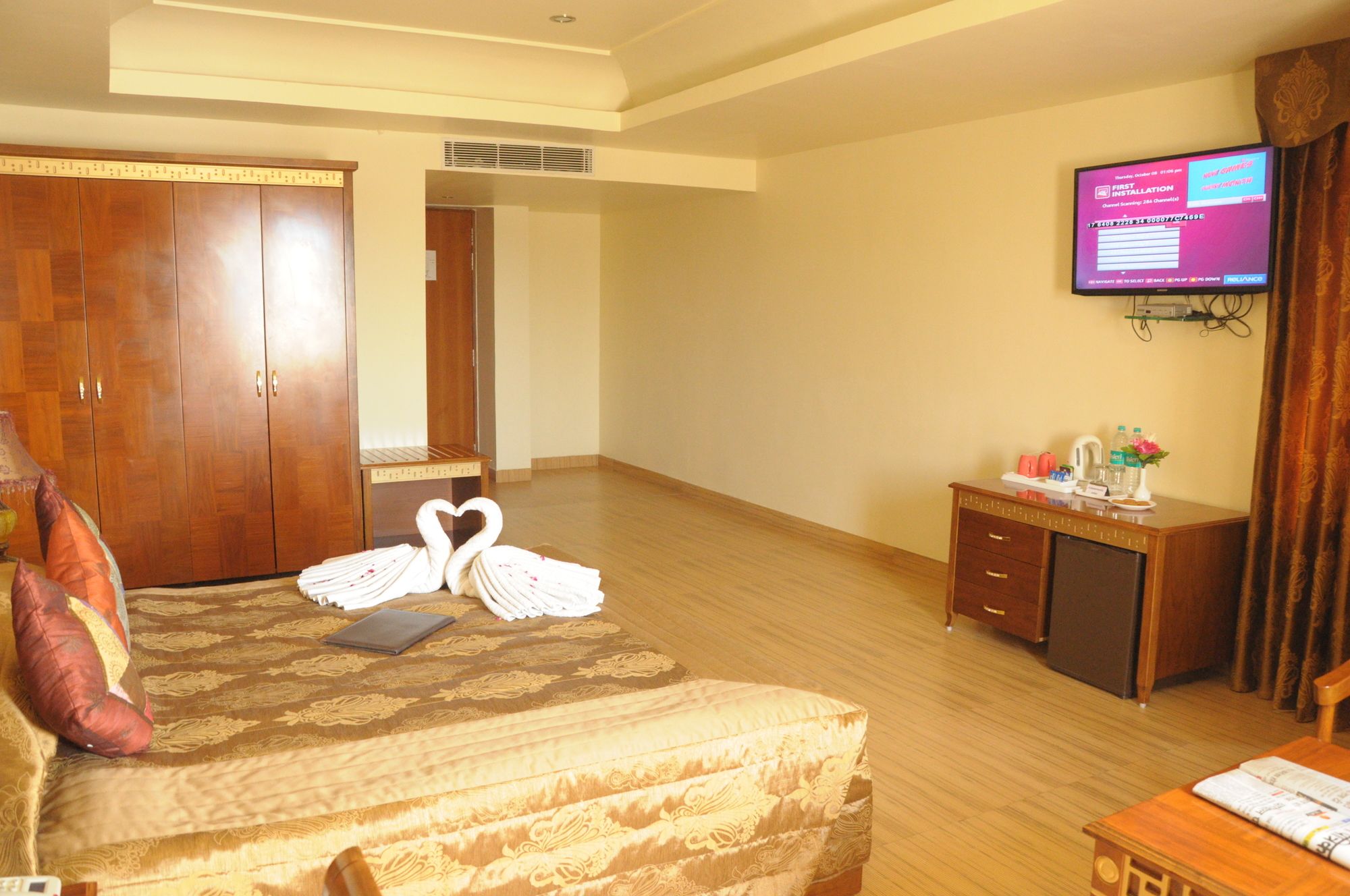 Фото Chokhi Dhani The Palace Hotel