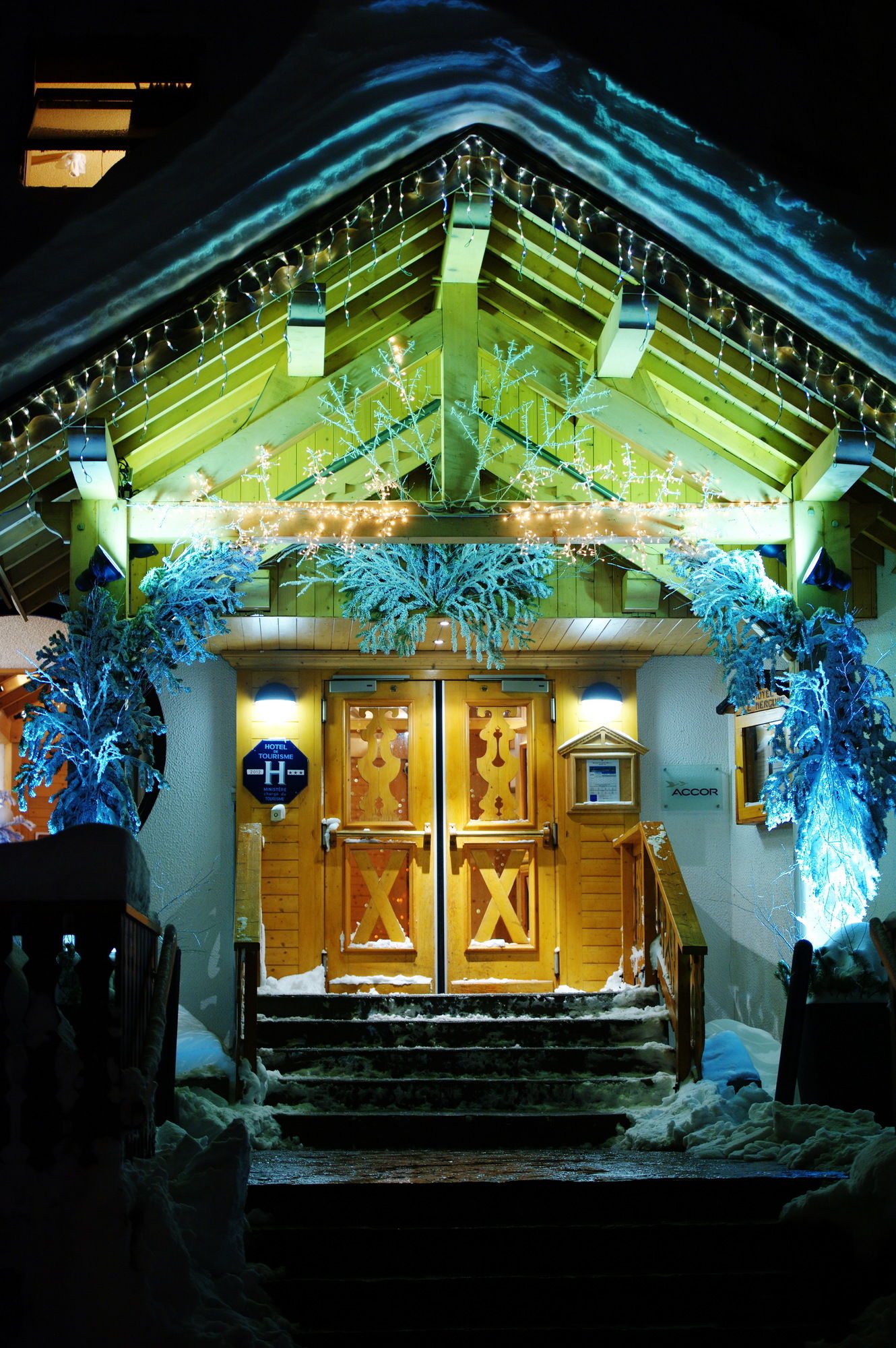 Фото Lake Hôtel Courchevel 1850