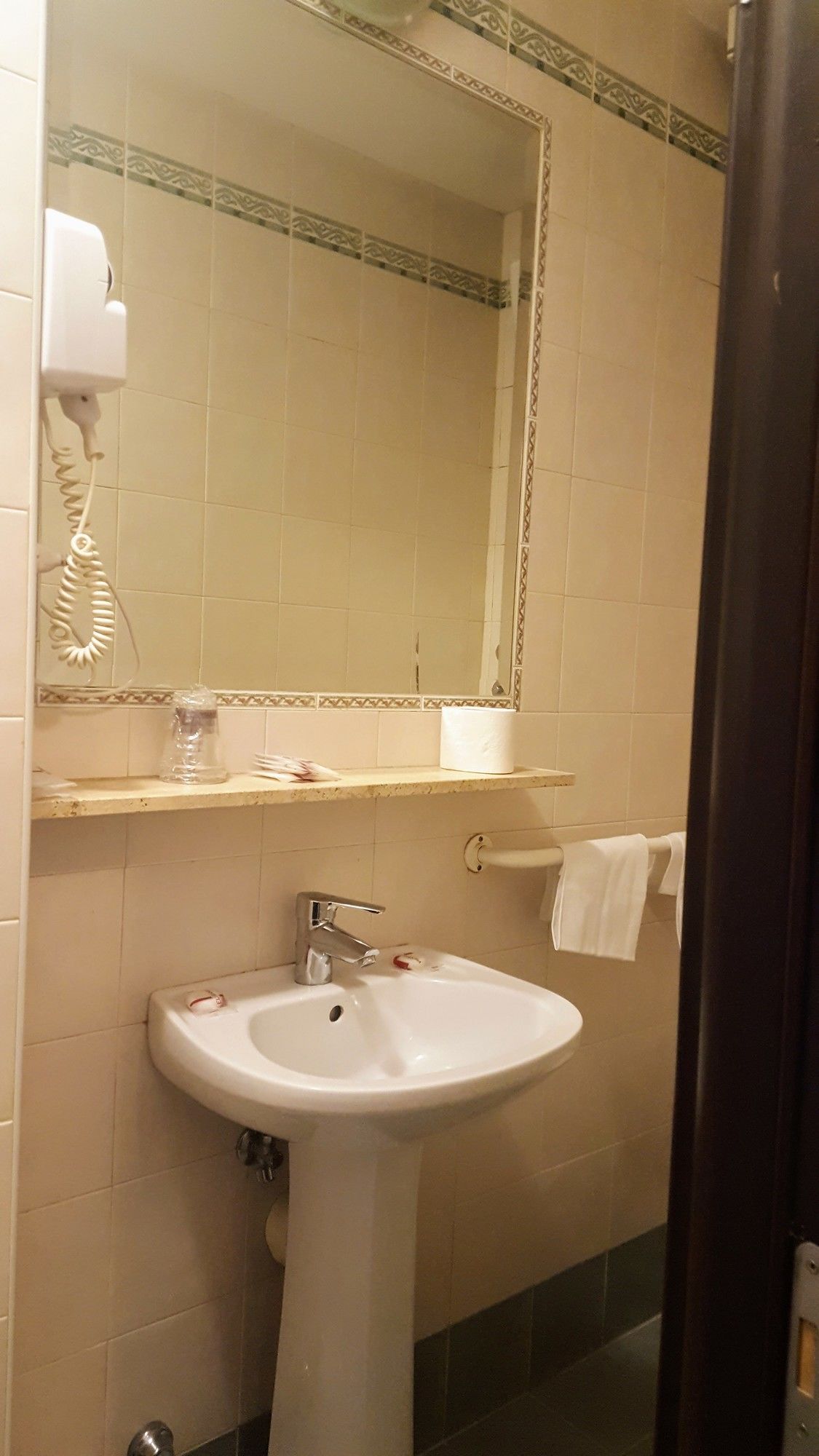 Фото Clarin Hotel