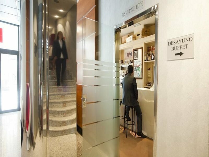 Фото Hotel Duerming Longoria Plaza