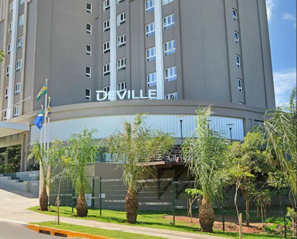 Фото Hotel Deville Prime Cuiabá