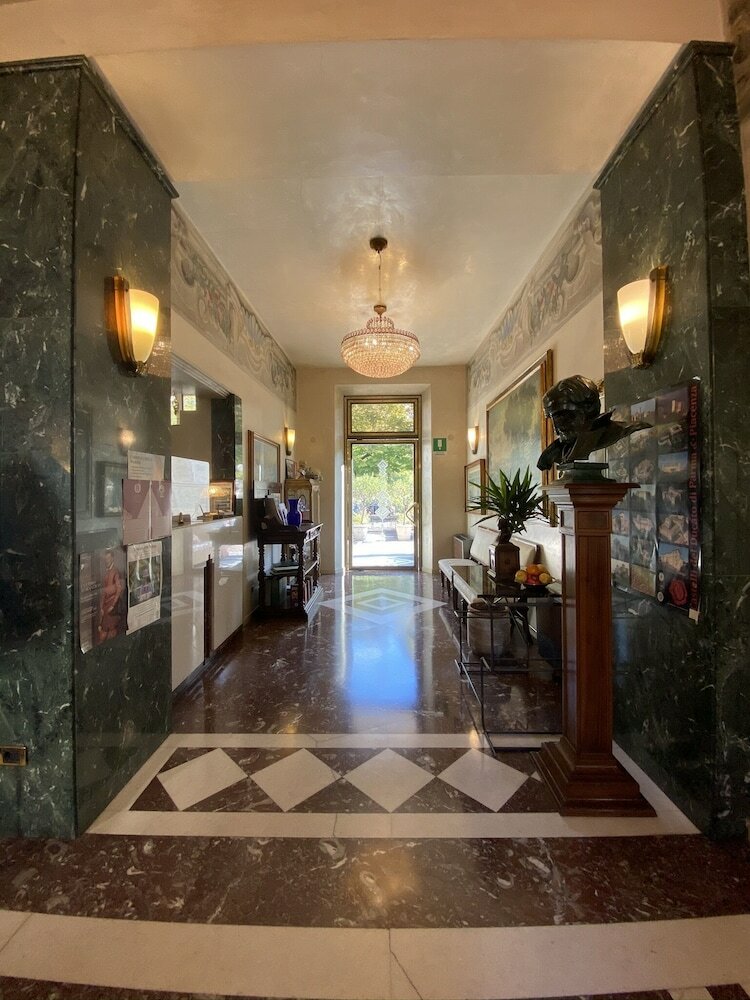 Фото Hotel Verdi Boutique Hotel