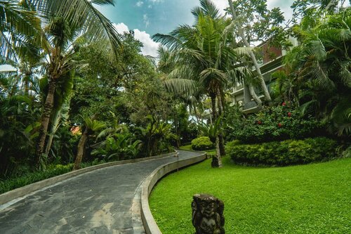 Внешний вид отеля Royal Kamuela Villas & Suites at Monkey Forest, Ubud - For Adults Only в Убуде, фото 3
