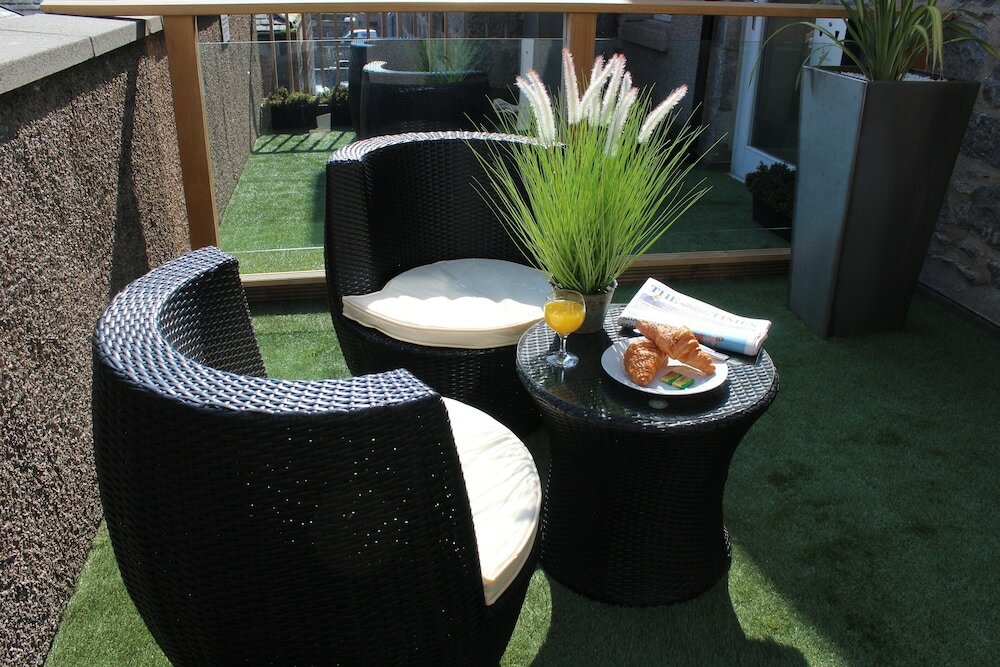 Фото The Craibstone Suites