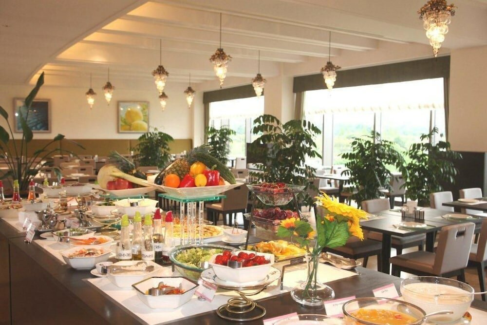 Фото The Celecton Premier Kobe Sanda Hotel