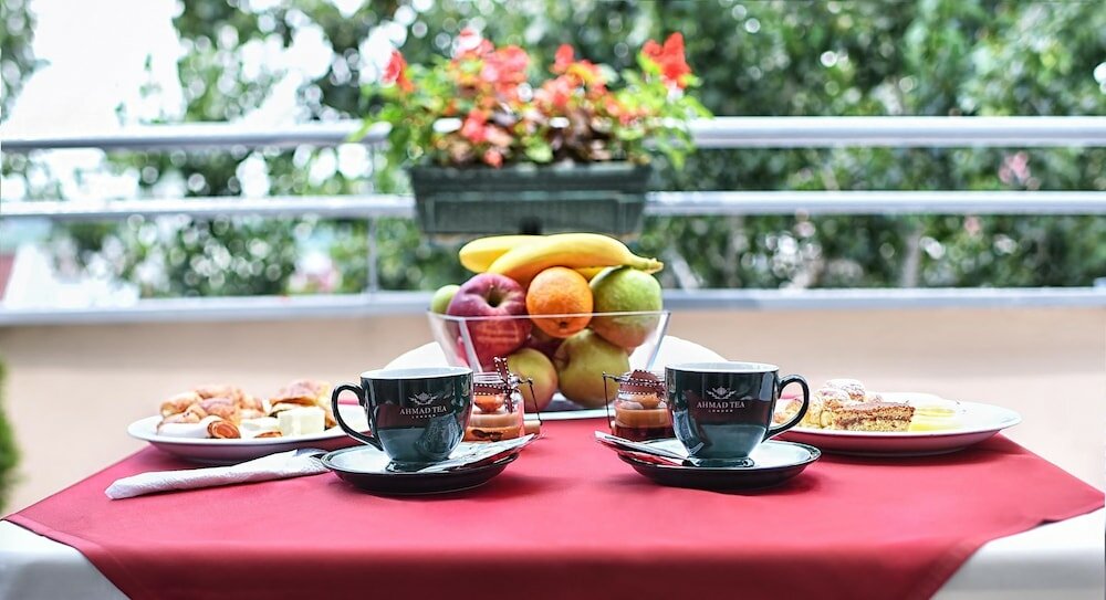 Фото Balkan Garni Hotel