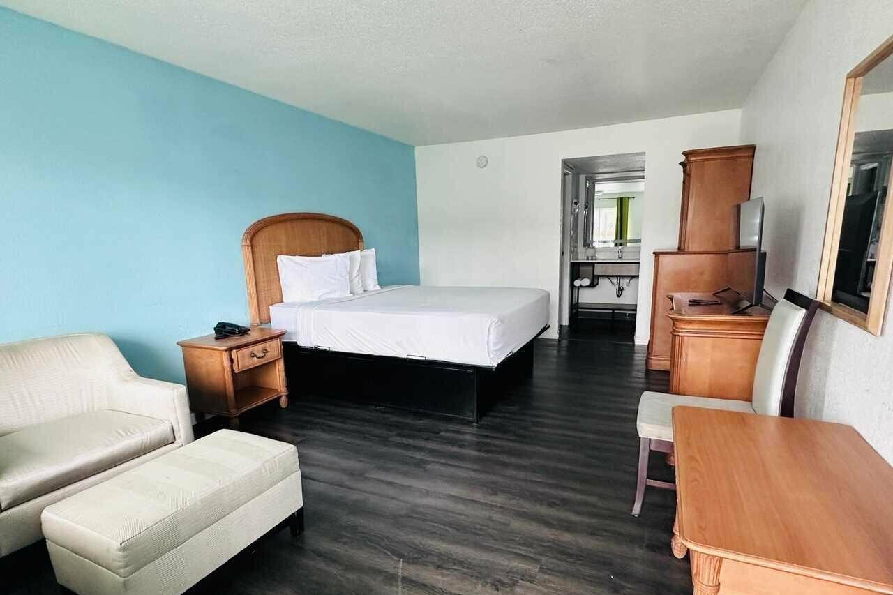 Фото Terrace Garden Inn