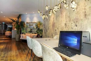 Гостиница Monet Garden Hotel Amsterdam