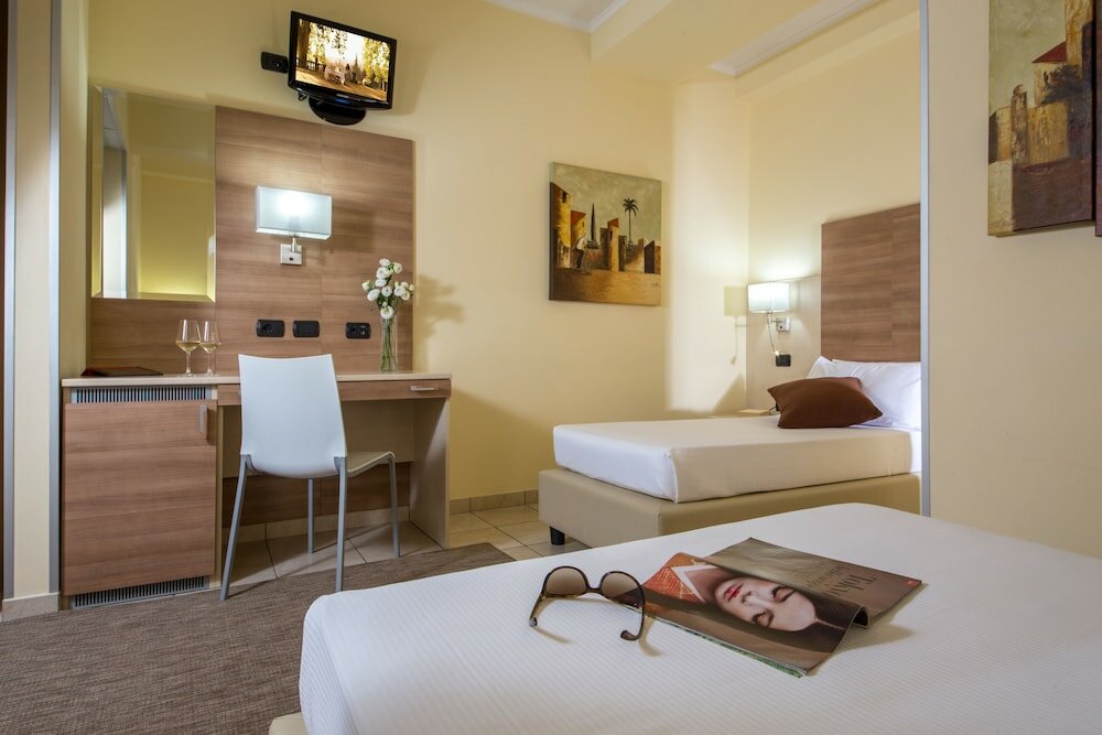 Фото Hotel Domidea