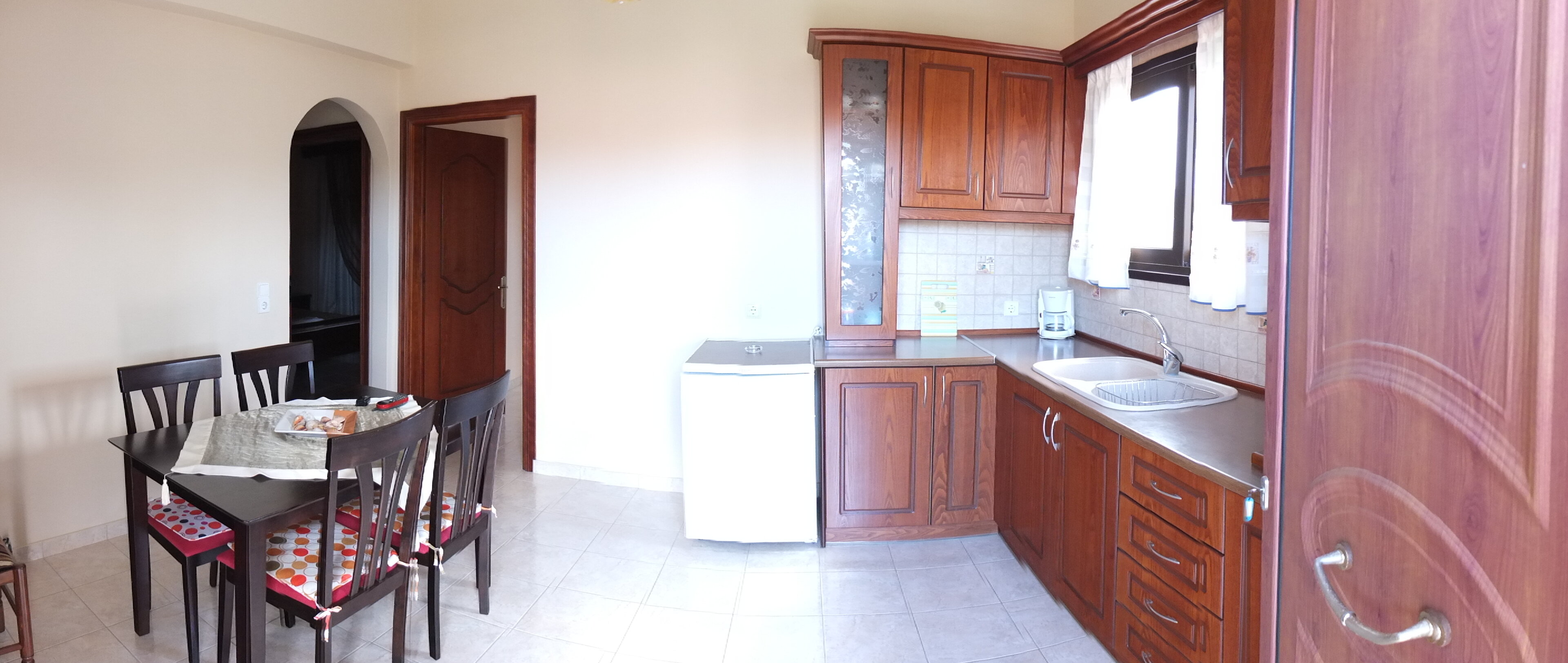 Фото Toulas Apartments