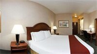 Фото Holiday Inn Express Pittsburgh-Bridgeville, an Ihg Hotel