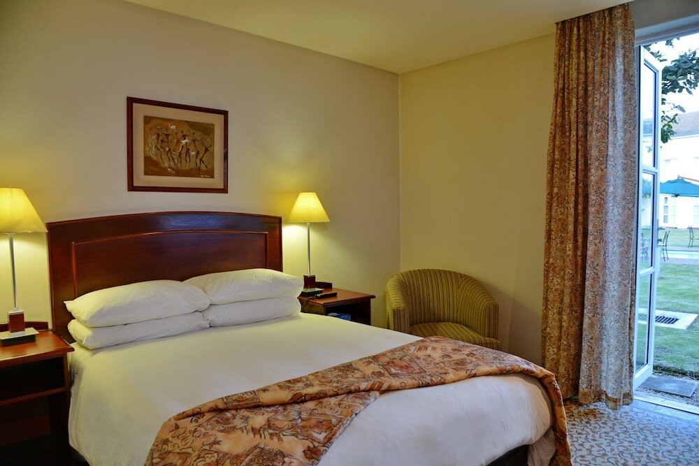 Фото Town Lodge George