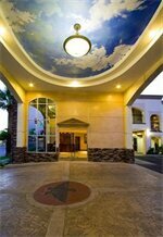 Гостиница Thunderbird Lodge in Riverside в Риверсайде