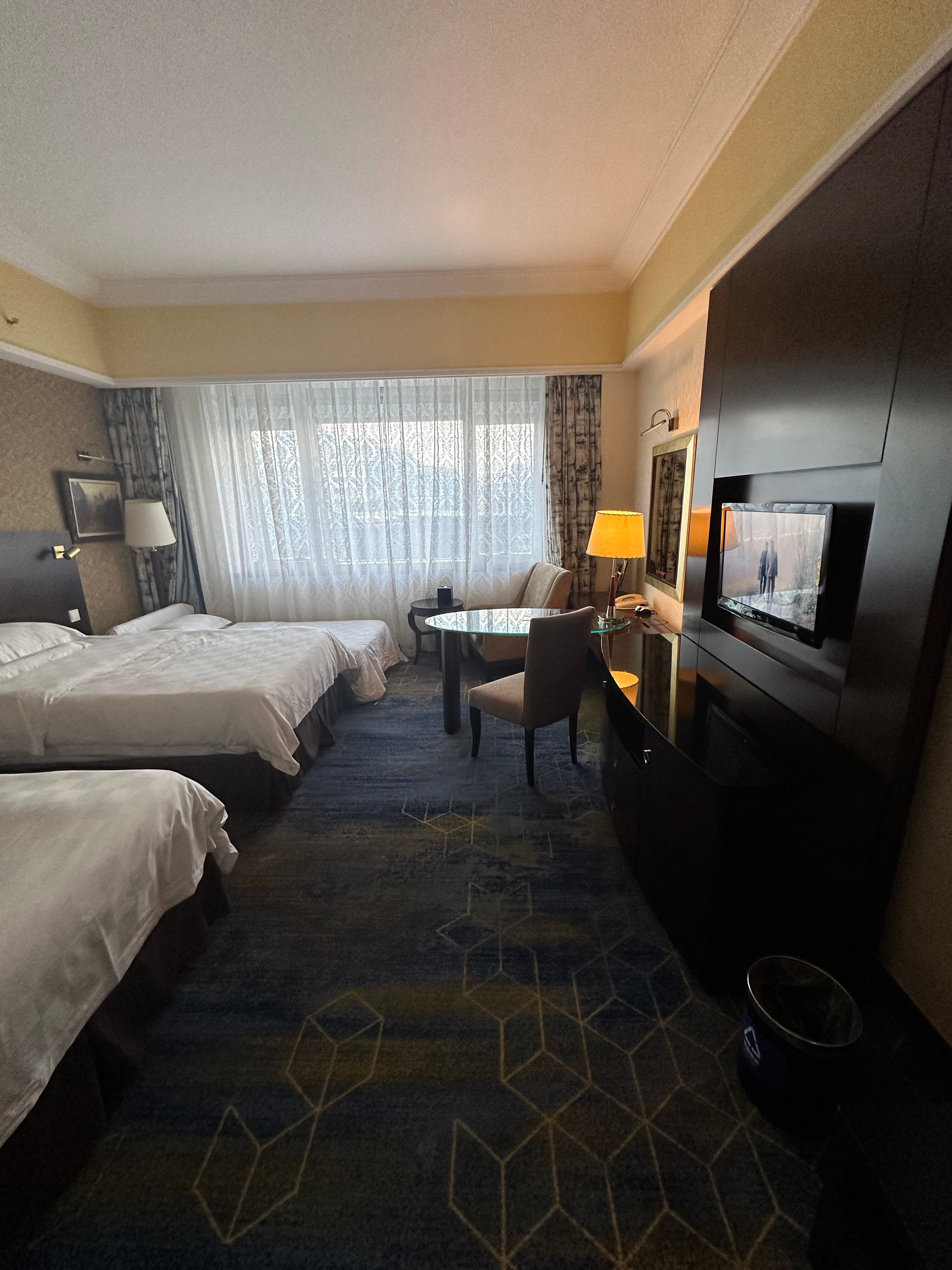 Фото Guilin Lijiang Waterfall Hotel