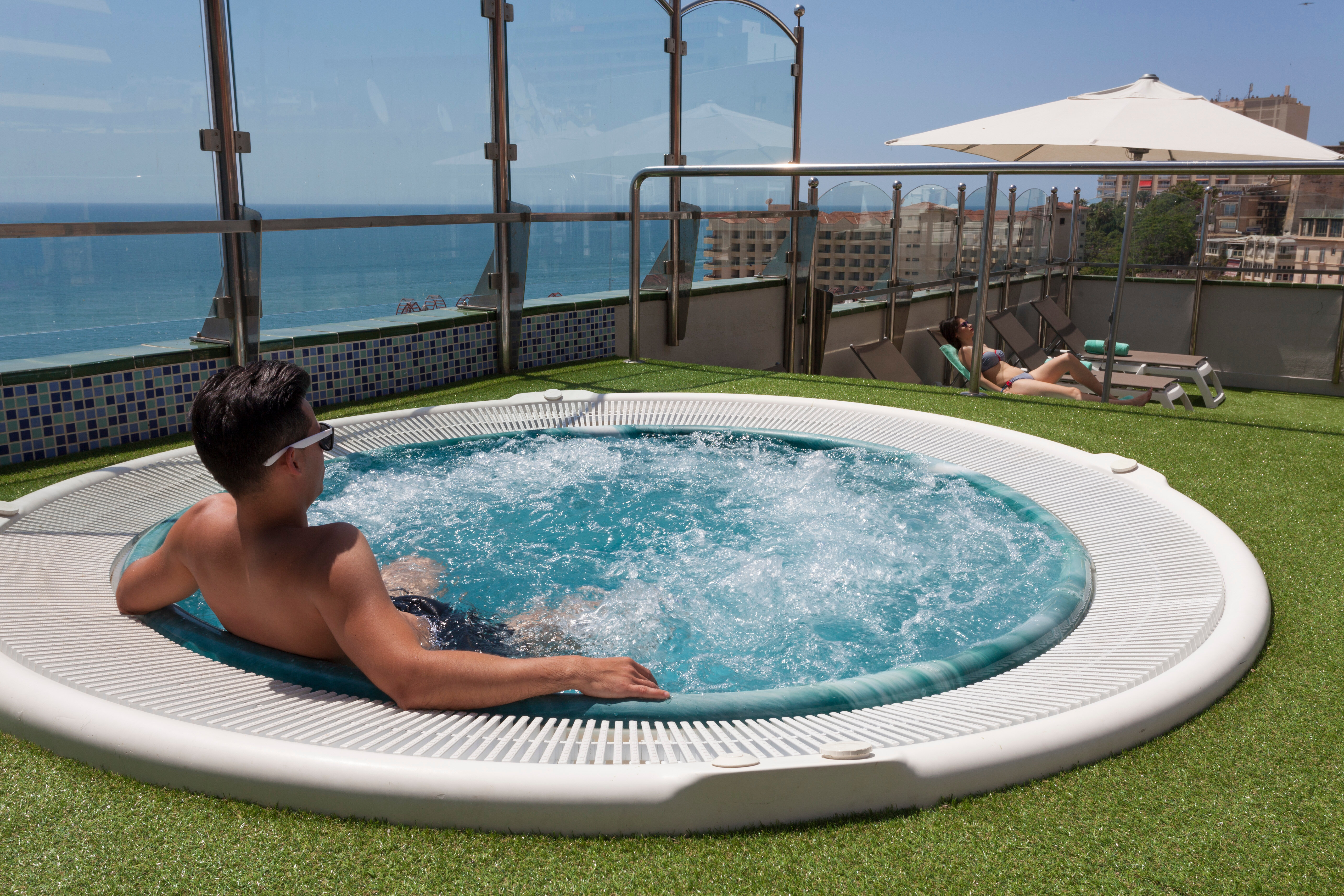 Фото Hotel Fénix Torremolinos - Adults Only Recommended