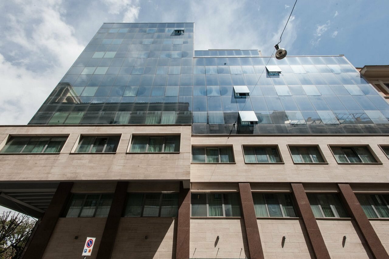 Фото Moderno Hotel Rome