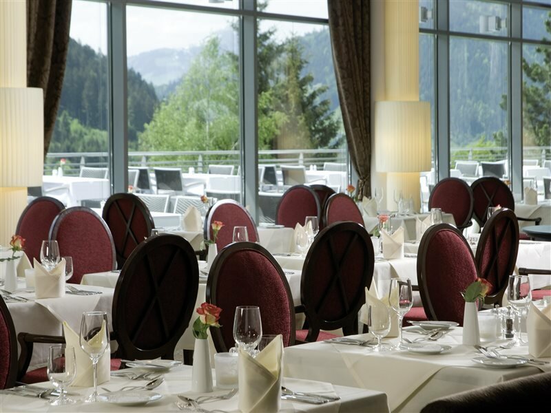 Фото Lebenberg Schlosshotel-Kitzbühel