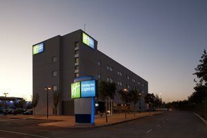 Гостиница Holiday Inn Express Madrid Getafe by IHG в Чинчоне