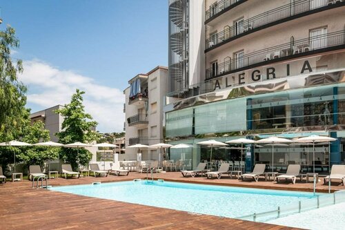Гостиница Alegria Sun Village в Льорет-де-Маре