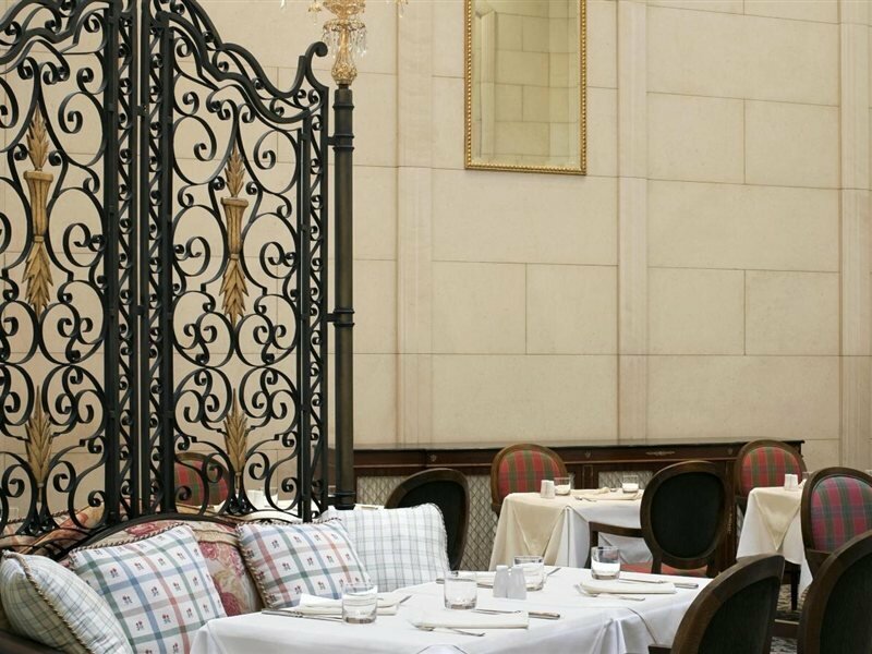 Фото The Ritz-Carlton, Budapest