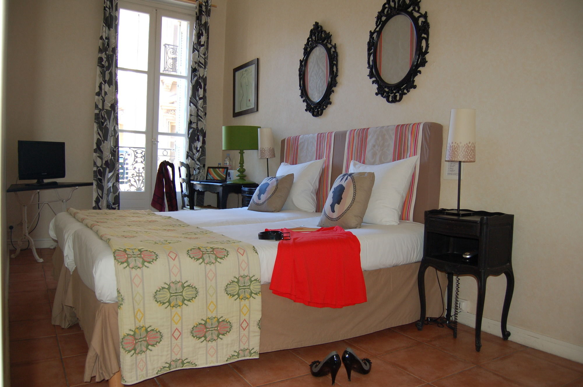 Фото Maison Saint Louis