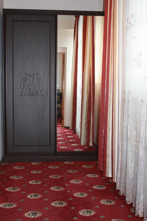 Фото Отель Максимус