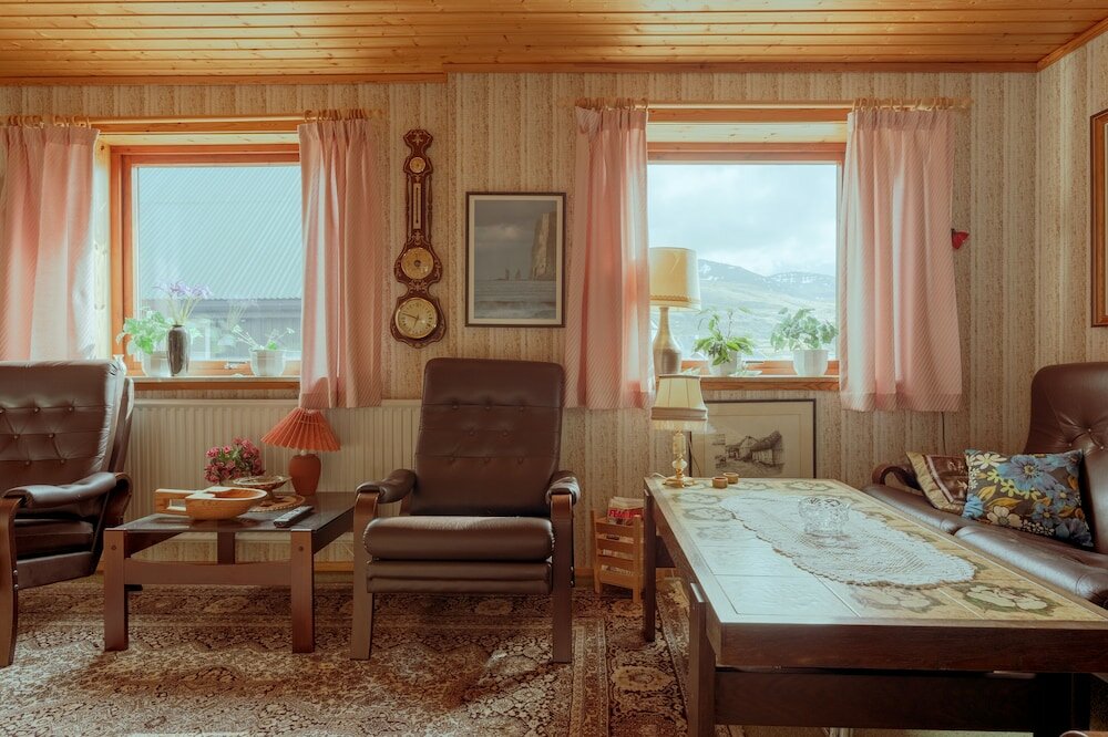 Фото Charming 3 Br Home Scenic Village Nature