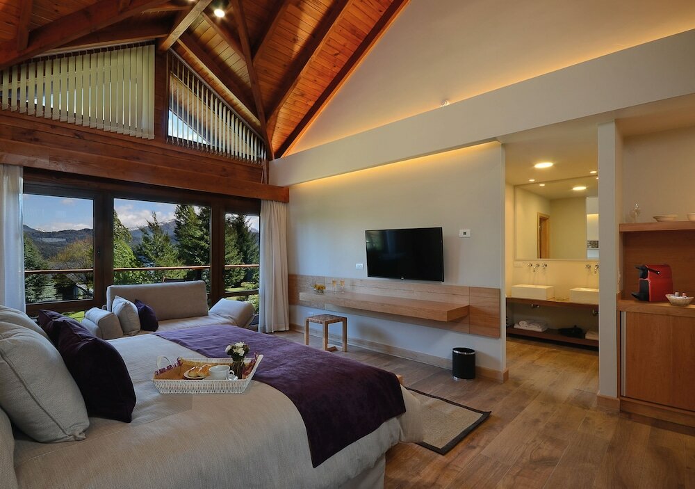 Фото Huenú by Dot Boutique