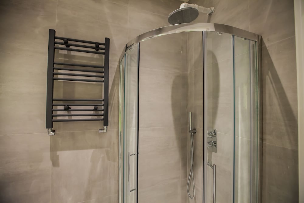 Фото Luxury Fulham 3 bedroom Garden House