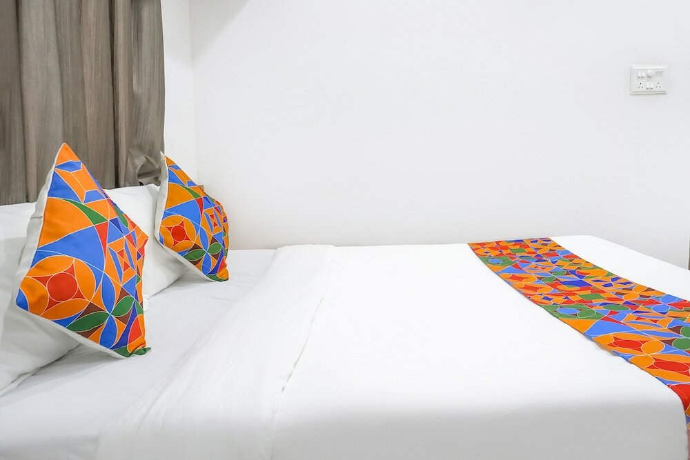 Фото Fabhotel White House