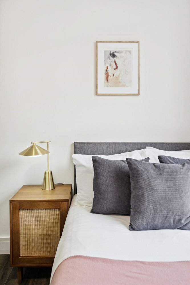 Фото Sutherland Apartments