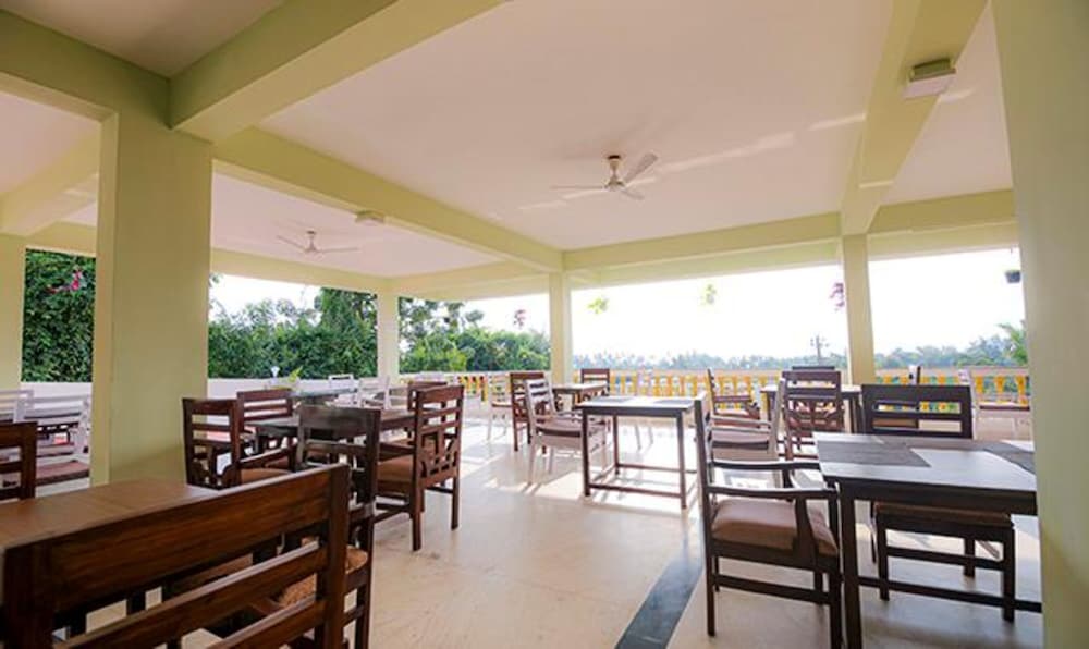 Фото Fabhotel Prime Sparv Aulakhs Resort