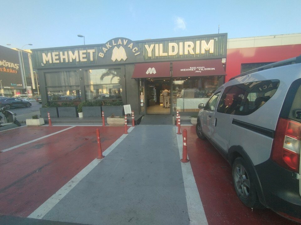 الحلويات Baklavaci Mehmet Yildirim ، اسطنبول، صورة