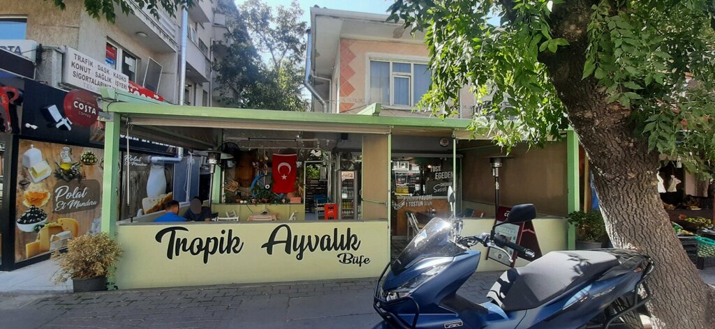 Ayaqüstü qidalanma Tropik Ayvalık Büfe, , foto