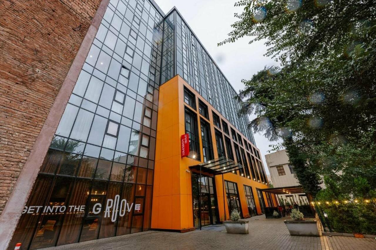 Фото отеля 2