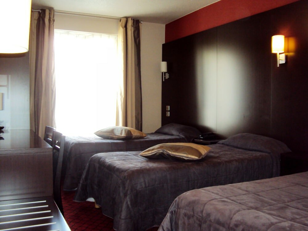 Фото Hotel La Solitude