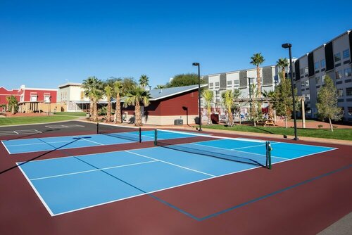 Гостиница Rising Star Sports Ranch Resort