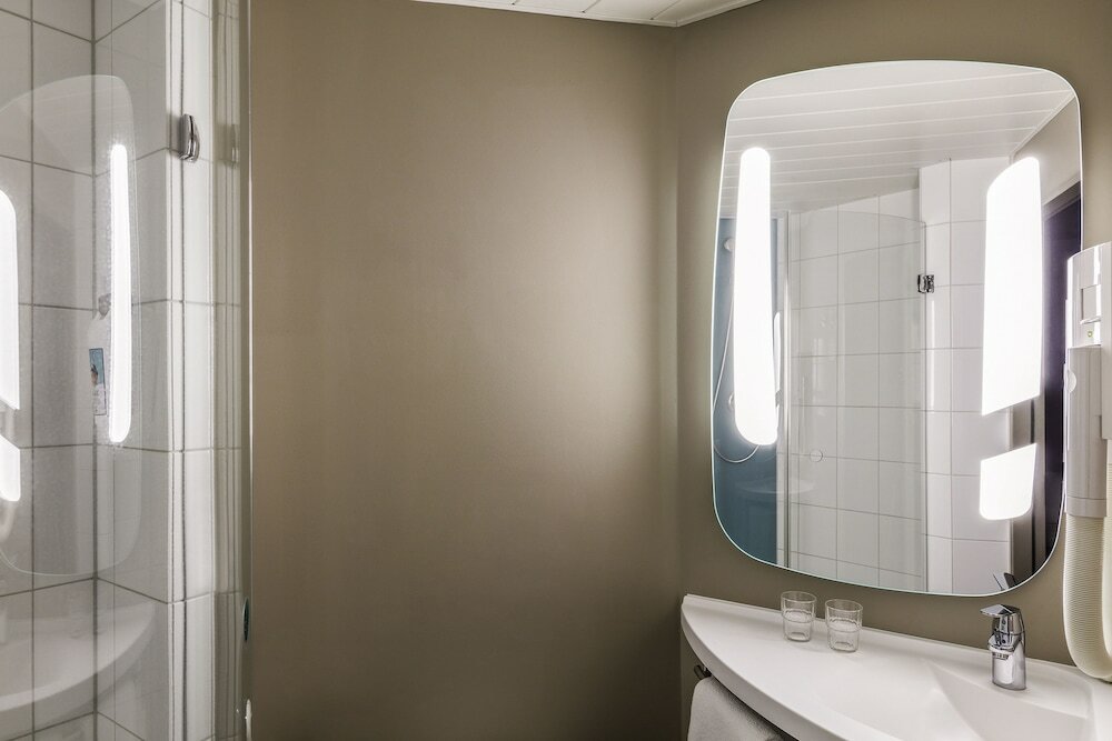 Фото Ibis Winterthur City