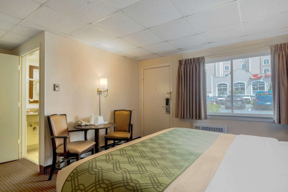 Фото Quality Inn Ocean City Beachfront