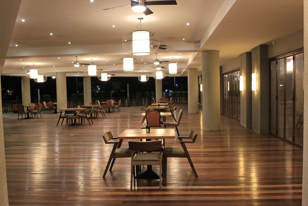 Фото Livingston Hotel