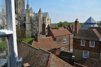 Фото Cathedral Gate Hotel