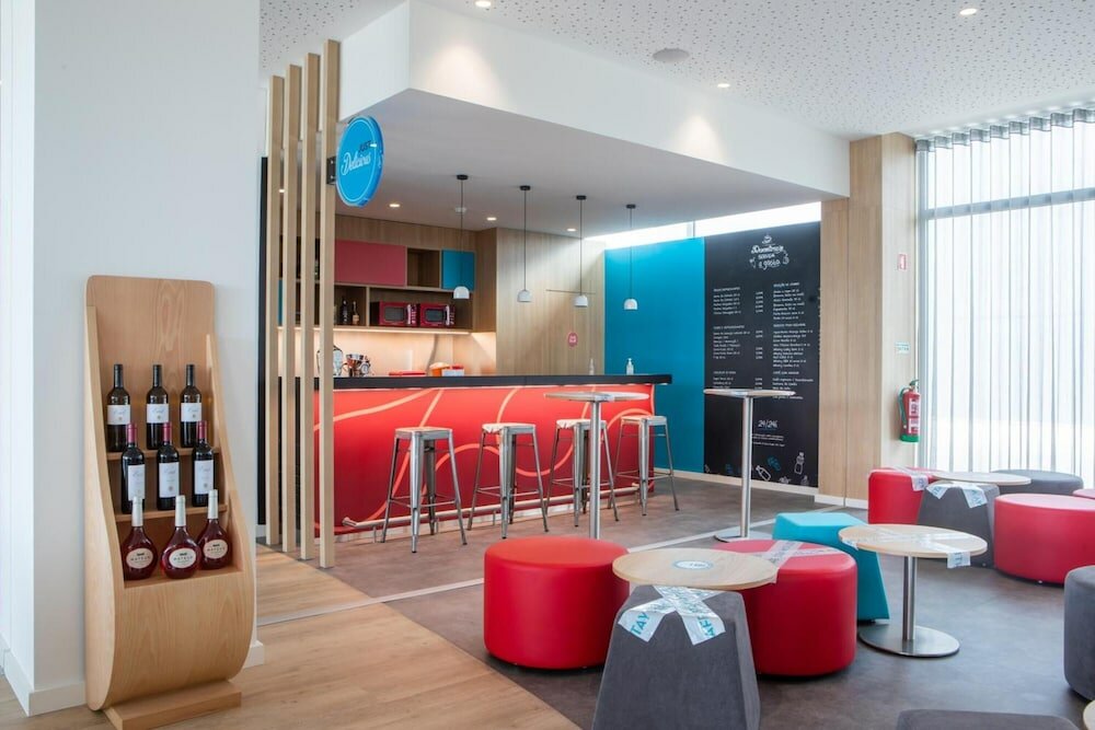 Фото Stay Hotel Porto Aeroporto