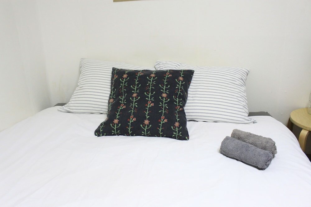 Фото 1 Kay House - Place 4 - Hostel