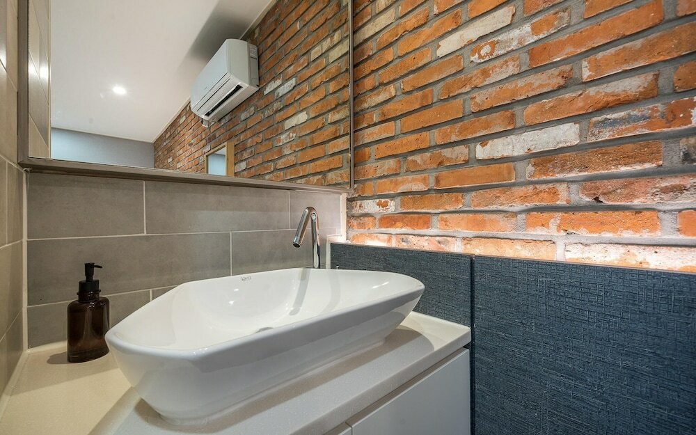 Фото Pohang E&a Hotel