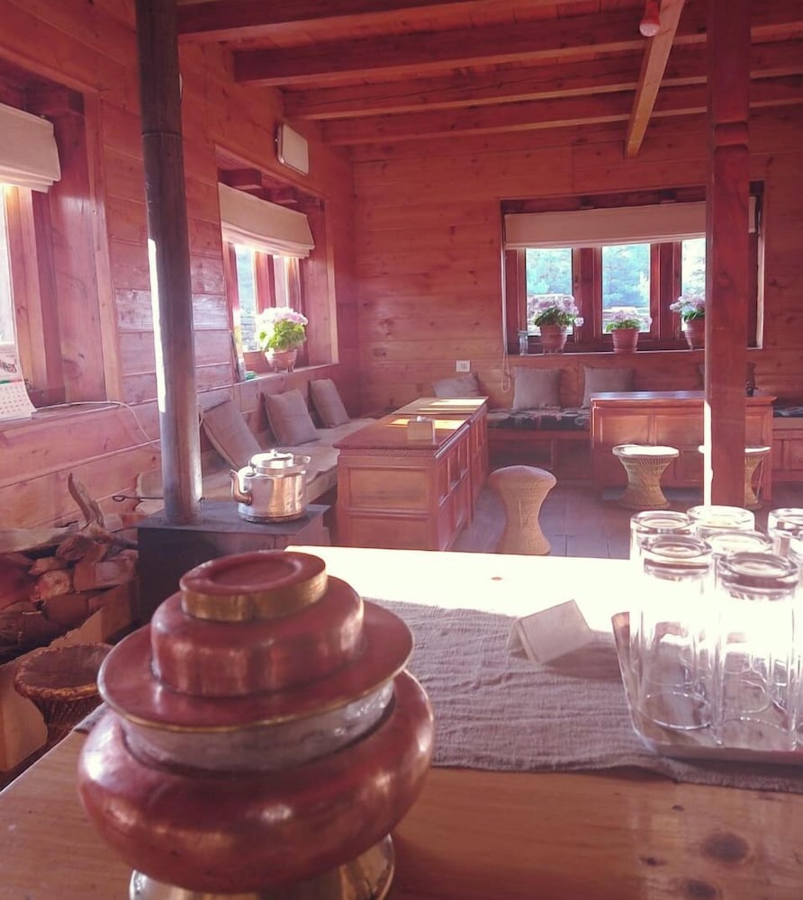 Фото Kyirmu Lodge Phaplu