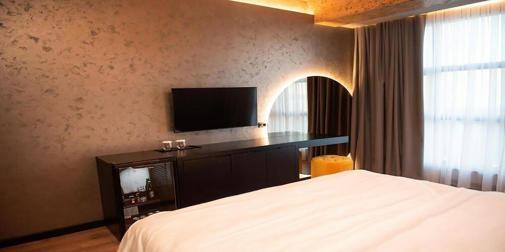 Фото Toka Hotel Restaurant