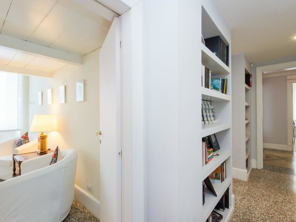 Фото Rsh Trastevere Luxury Large Apartment