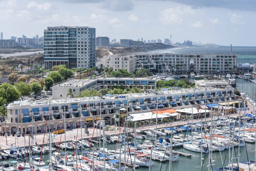 Фото Deluxe 2 Bedroom Apartment in Herzylia