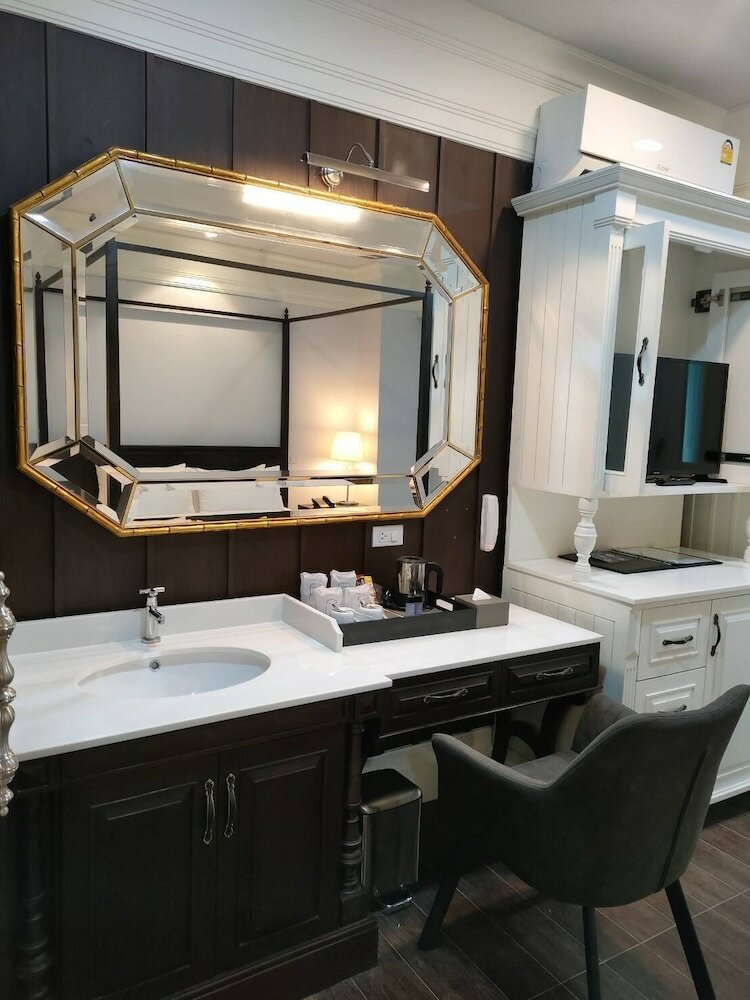 Фото Huern Kan Thong Hotel