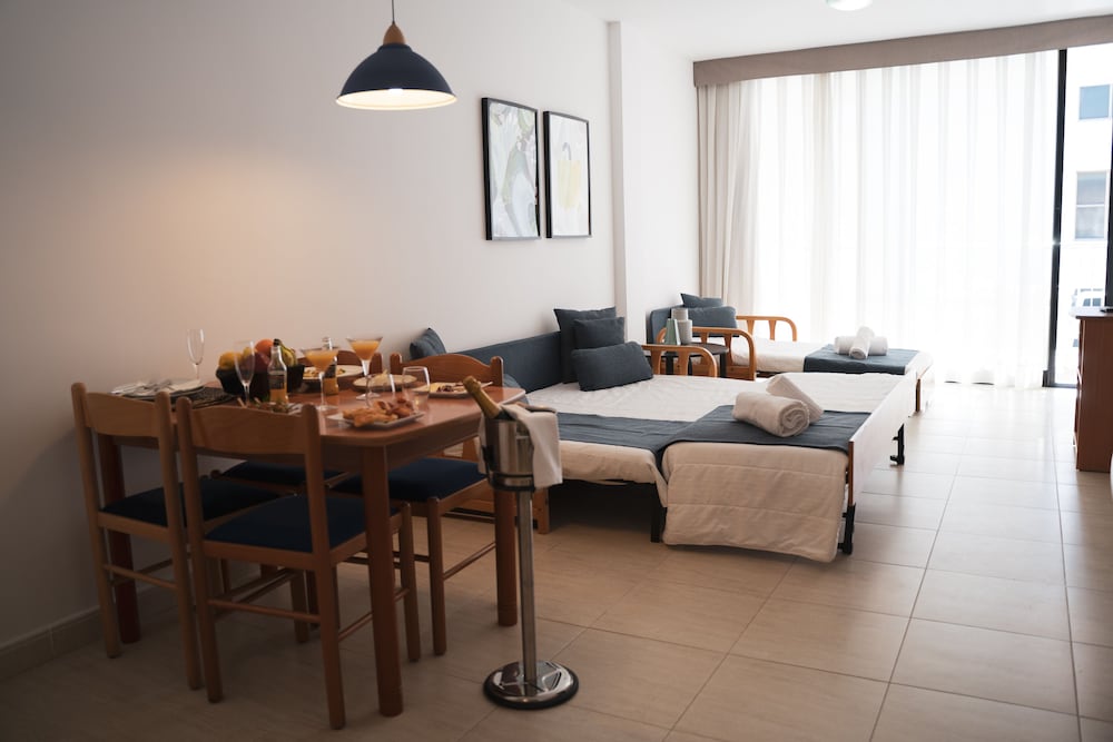 Фото Beatrix 2000 - Caliu apartments